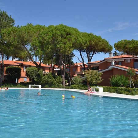 Villaggio Euro Residence Club Bibione Extérieur photo