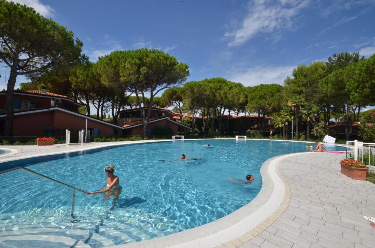 Villaggio Euro Residence Club Bibione Extérieur photo